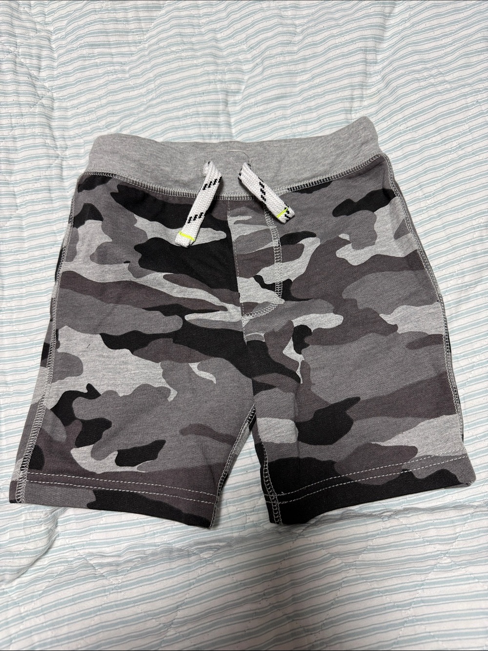 Crewcuts Gray Camo Athletic Shorts with Drawstring NWOT XS